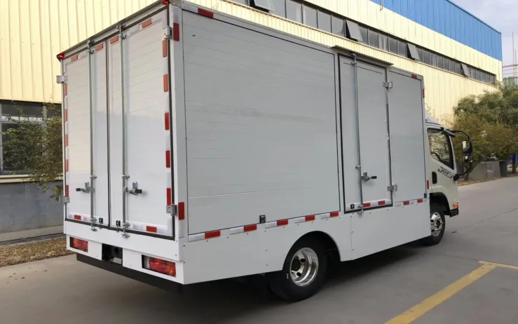 Closed van truck body variants